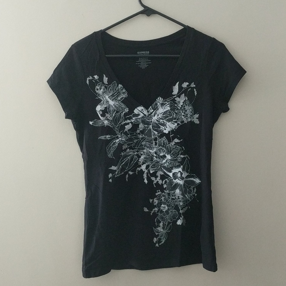 Sparkly floral short sleeve tee